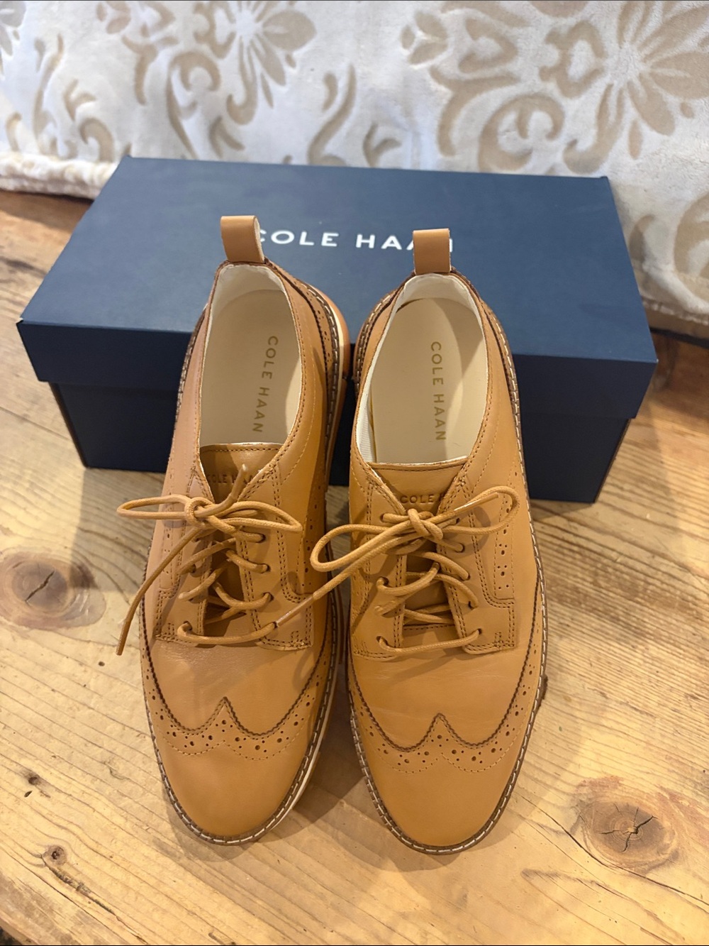 Cole Haan ZeroGrand Rella Wingtip Oxford in Biscuit/Ivory | 8B | New in Box
